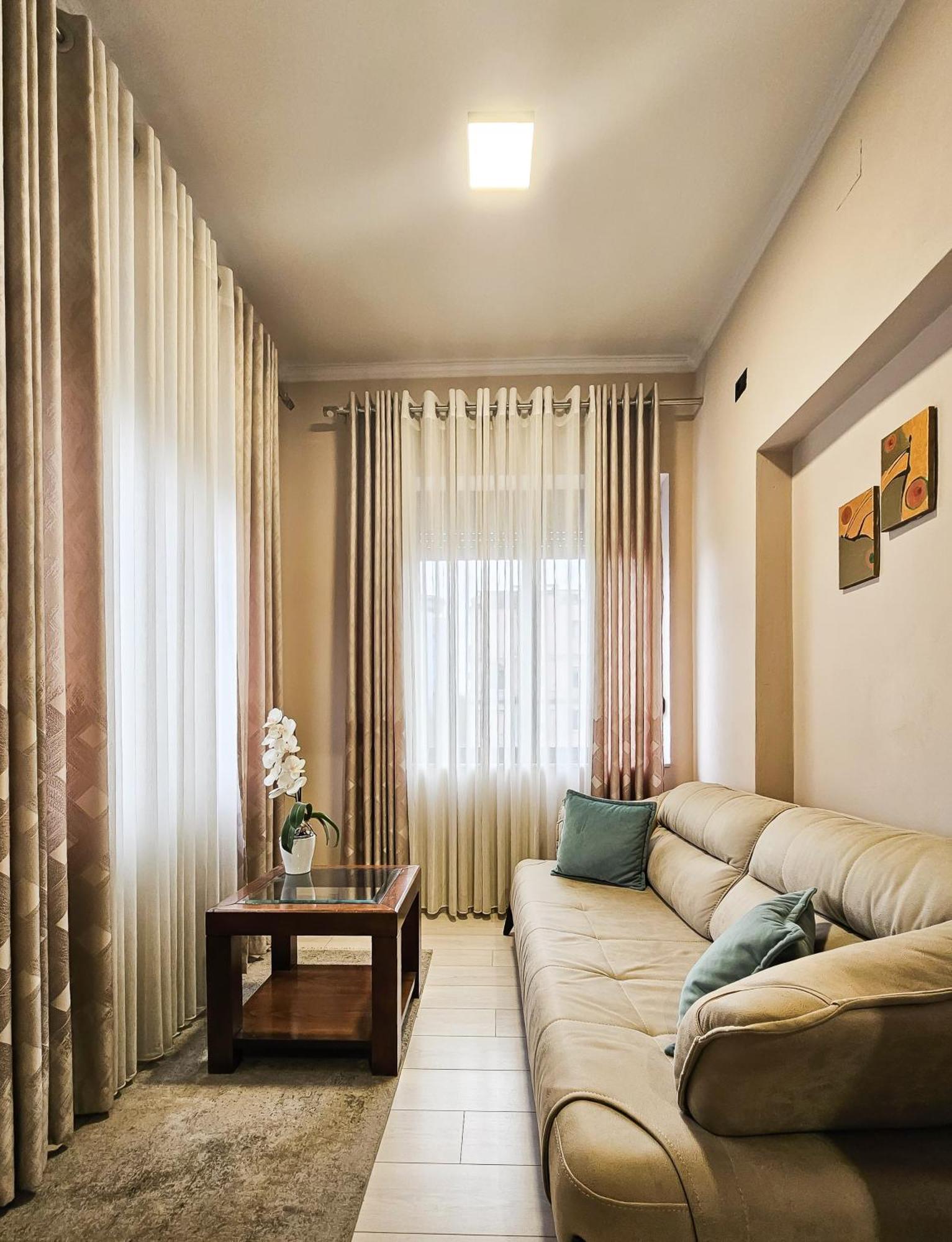 Sunflower Junior Suite Tirana Exterior photo